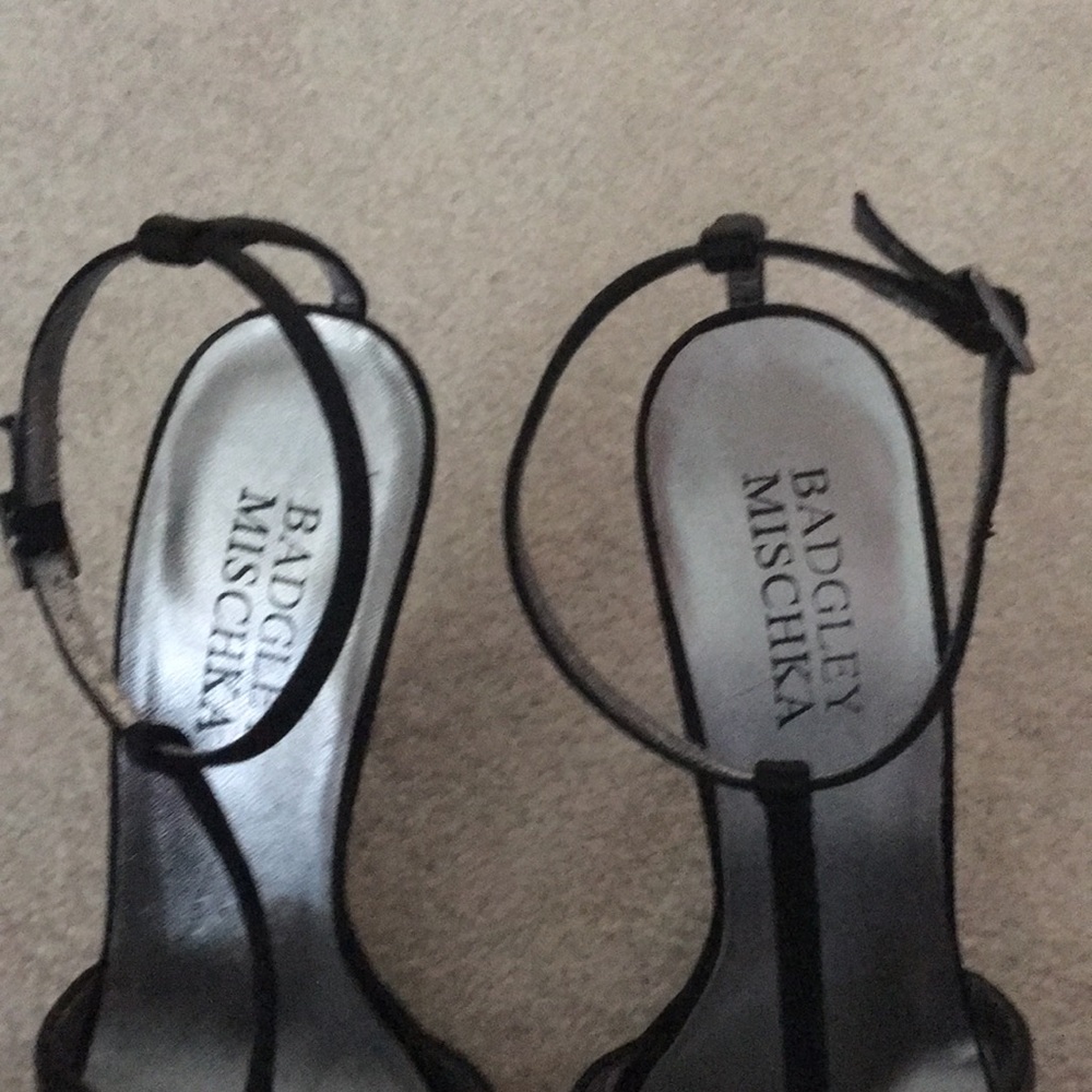 Badgley Mischka Black Sequin T-Strap Evening Sandals - Picture 4 of 8